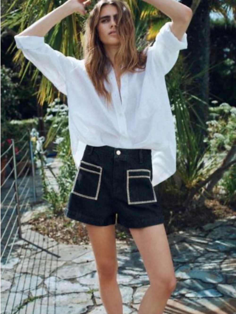 Zara Embroidered Z1975 Denim Women's Shorts - Stylish, Blue, Size 12, Like New